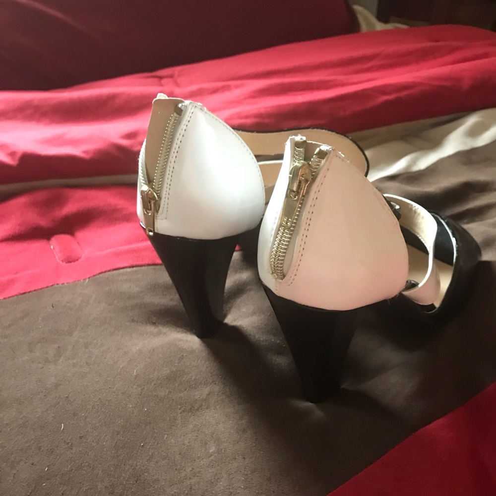 Forever black and white heels size 10